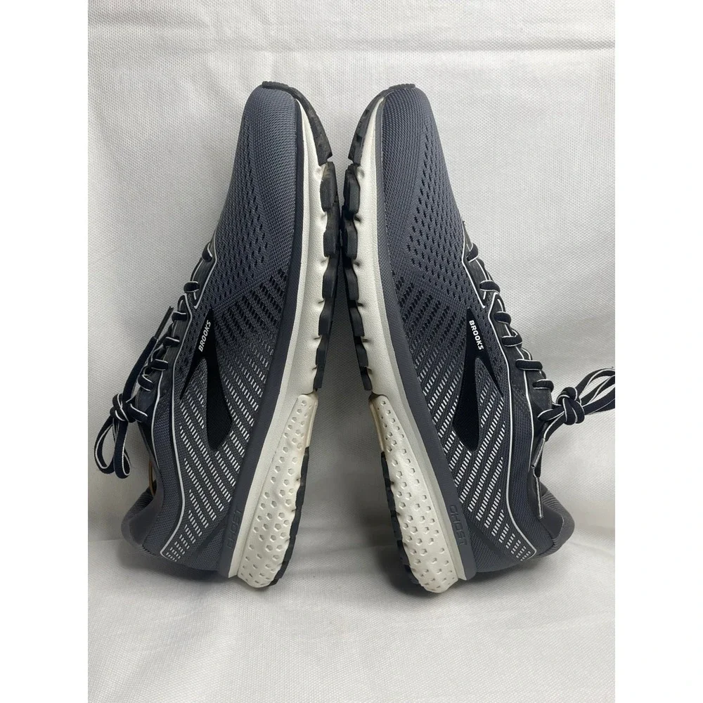 Brooks Ghost 12 Athletic Run Shoes Mens Size US 12 D Carbon Gray Black Sneakers